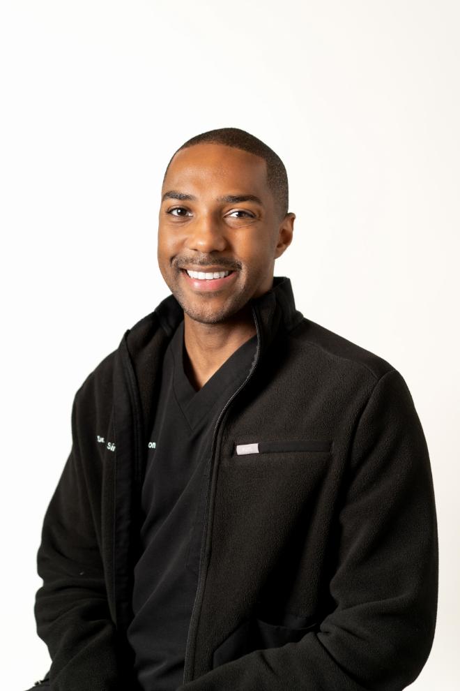 Portrait of Dr Jordan Simpson